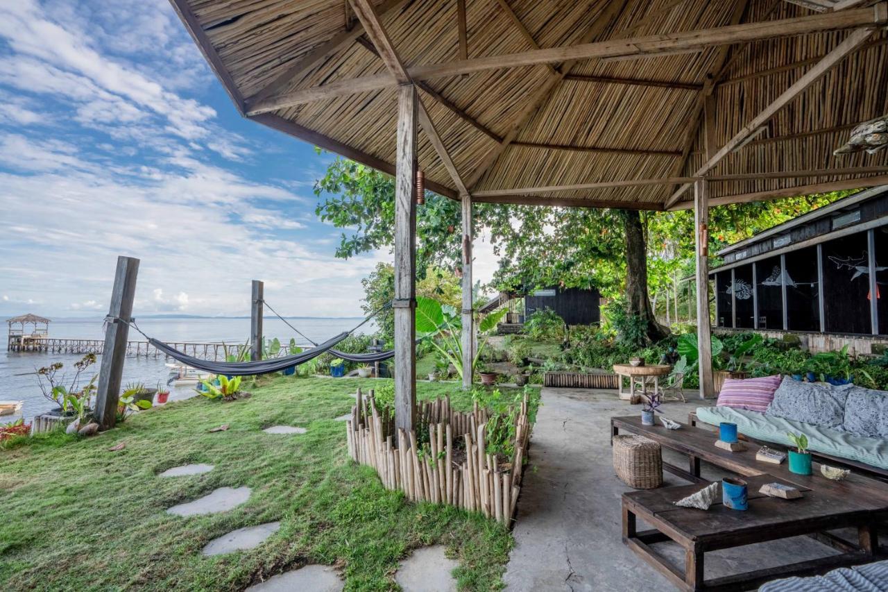 Sanctum Una Una Eco Dive Resort Pulau Unauna Kültér fotó